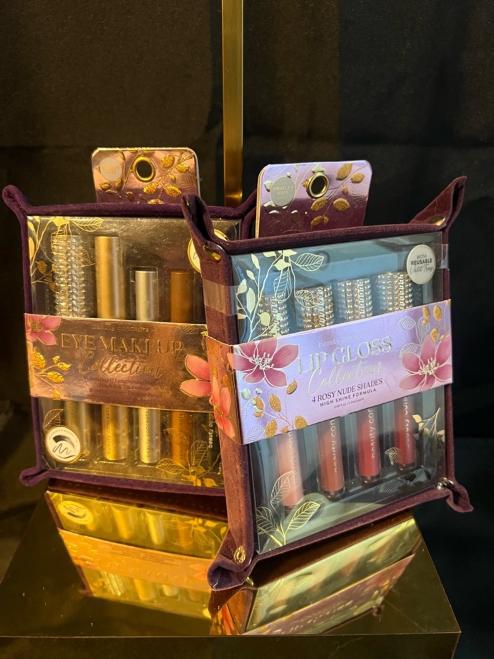 Lips and Eyes Make Up sets - Picture 4 of 5